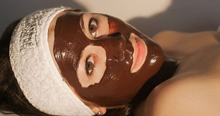 mask with cocoa for skin rejuvenation